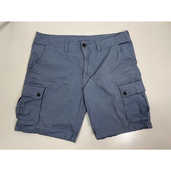St. John's‎ Bay men's blue shorts size 42 cargo style - Picture 1 of 3